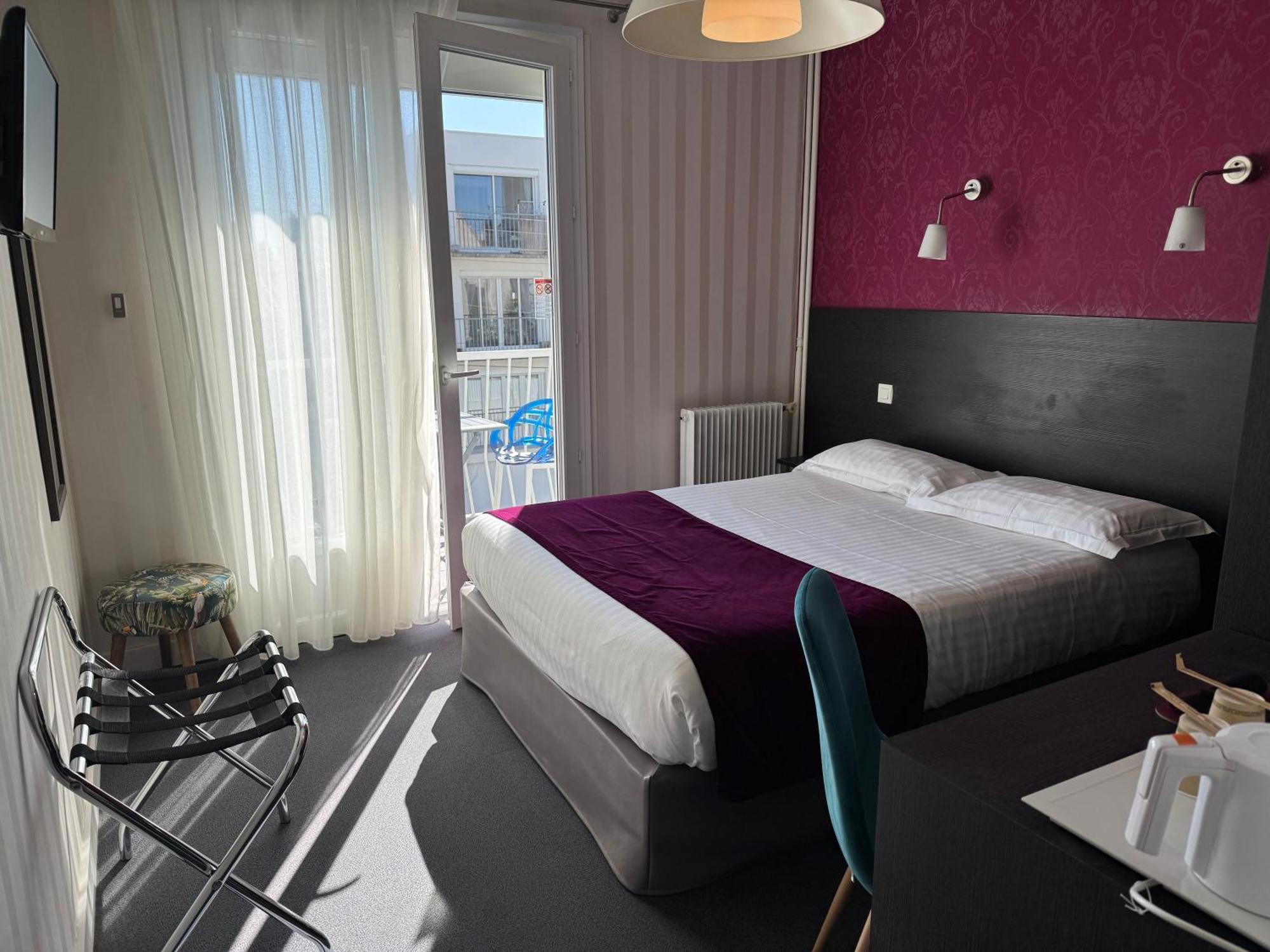 Hotel Calme Des Pins & Spa Les Sables-d'Olonne Exterior photo